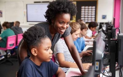 5 Things to Include in Your Middle School Computer Curriculum